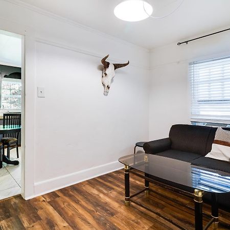 Jefferson Flat - Guest Room Lafayette Εξωτερικό φωτογραφία