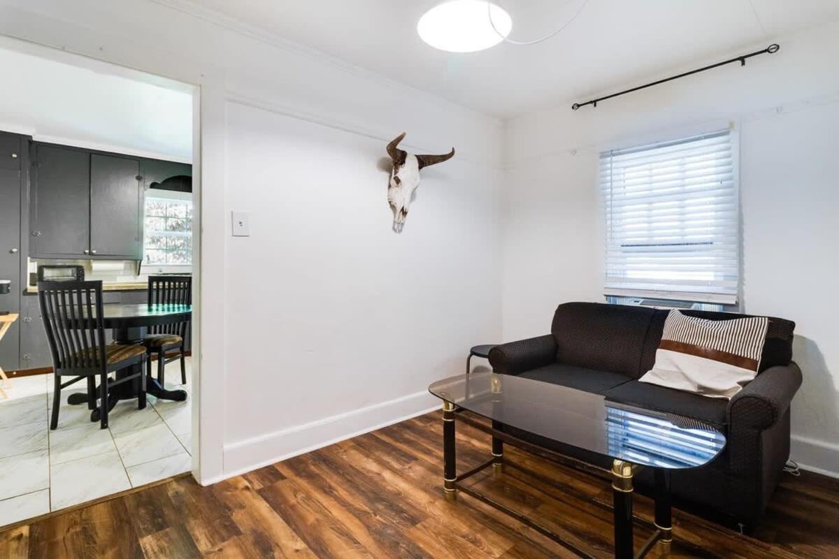 Jefferson Flat - Guest Room Lafayette Εξωτερικό φωτογραφία
